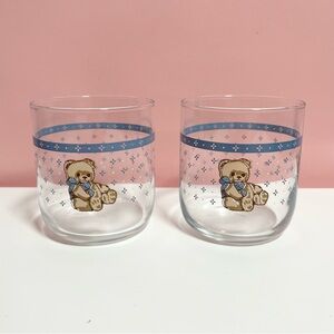 Vintage retro short teddy bear drinking glasses